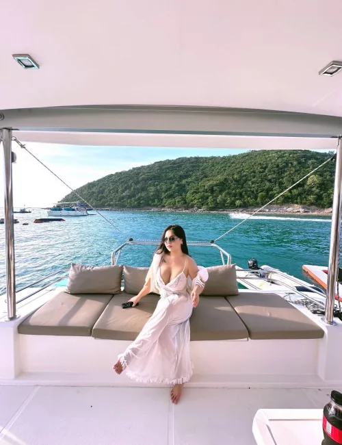 Suying photo 6, asian, busty, brunette, 157 cm, 48 kg, Large bust, Hong Kong