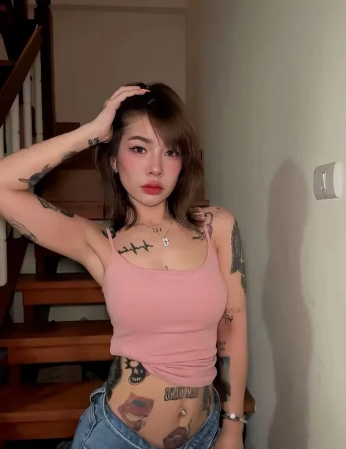 Jennie photo 11, asian, petite, brunette, 153 cm, 44 kg, Medium bust, Hong Kong