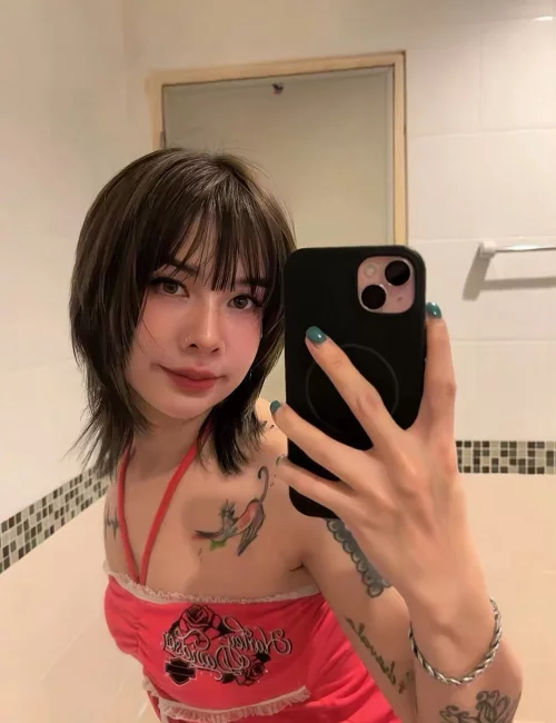 Jennie photo 7, asian, petite, brunette, 153 cm, 44 kg, Medium bust, Hong Kong