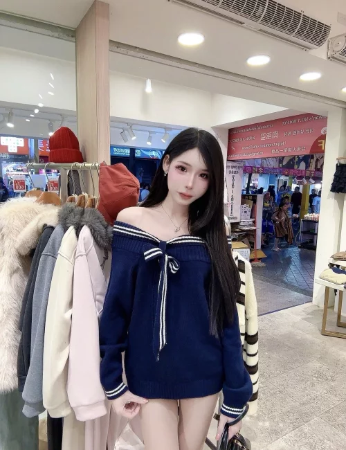 Nguyet photo 6, asian, athletic, black hair, 169 cm, 57 kg, Medium bust, Hong Kong
