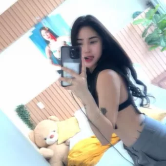 Shino photo 4, asian, average, black hair, 168 cm, 58 kg, Small bust, Hong Kong