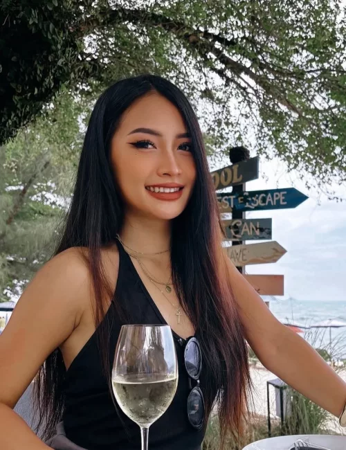 Wansiri photo 5, asian, petite, black hair, 160 cm, 50 kg, Small bust, Hong Kong