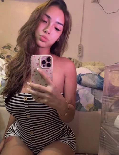 Anne photo 5, asian, busty, brunette, 157 cm, 50 kg, Large bust, Hong Kong
