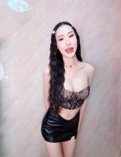 Wanpen photo 5, asian, athletic, black hair, 173 cm, 61 kg, Medium bust, Hong Kong