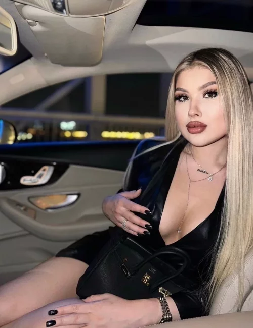 Ulyana photo 7, slavic, average, blonde hair, 169 cm, 61 kg, Medium bust, Hong Kong