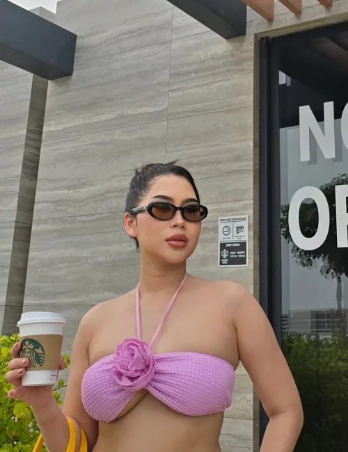 Tata photo 16, asian, busty, black hair, 160 cm, 51 kg, Large bust, Hong Kong