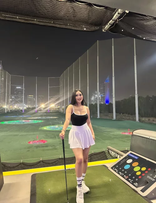 Tata photo 17, asian, busty, black hair, 160 cm, 51 kg, Large bust, Hong Kong