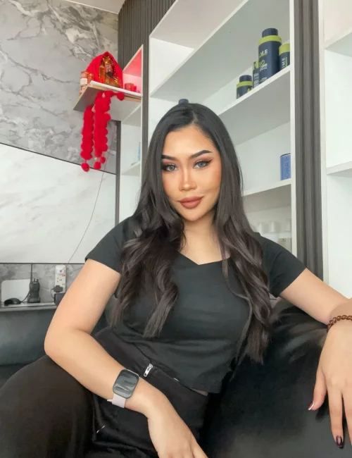 Tata photo 18, asian, busty, black hair, 160 cm, 51 kg, Large bust, Hong Kong