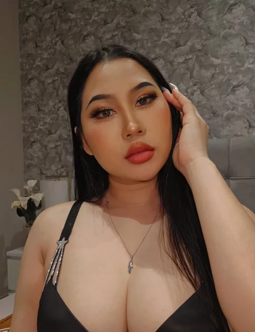 Tata photo 24, asian, busty, black hair, 160 cm, 51 kg, Large bust, Hong Kong